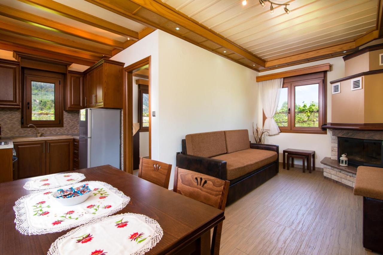 Semiramis Cottage Chrisi Ammoudia Exteriör bild
