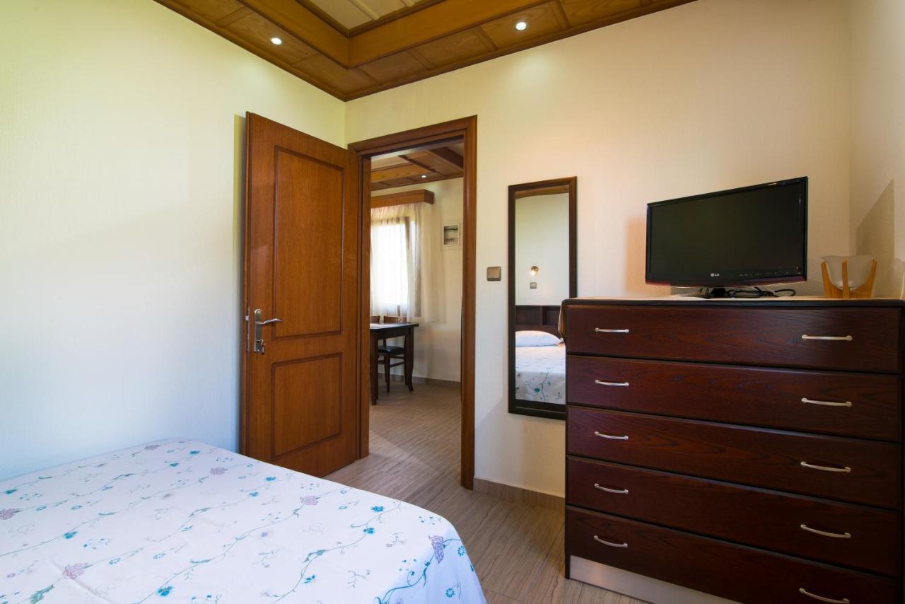 Semiramis Cottage Chrisi Ammoudia Exteriör bild
